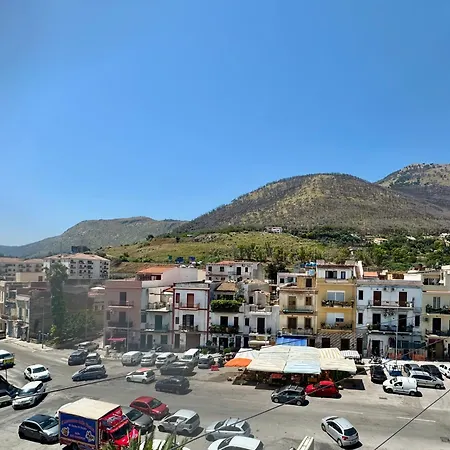 Sun House Apartament